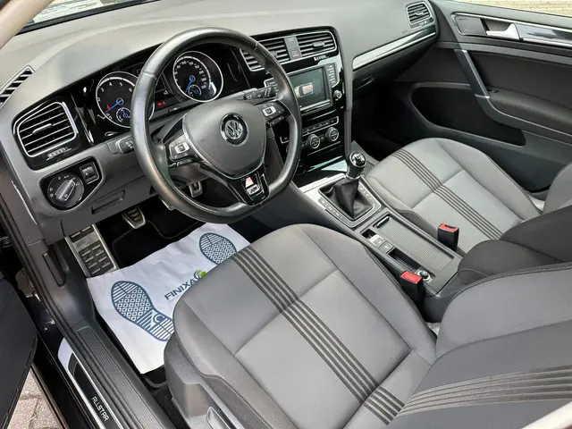 Volkswagen Golf 1.2 TSI Connected Series 2016 Benzine 4
