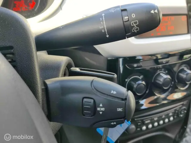Citroën C3 1.2 VTi Tendance 2013 Benzine 19