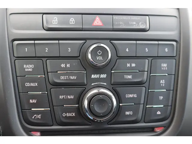 Opel Zafira Tourer 1.4 Cosmo 2012 Benzine 10