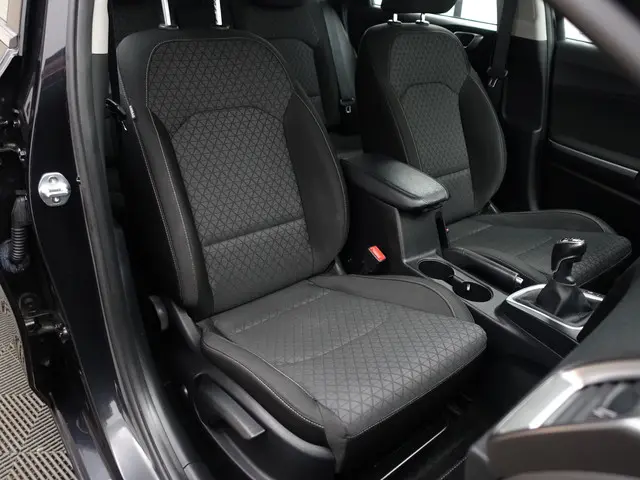 Kia Ceed Sportswagon 1.0 T-GDi DynamicLine- 2021 Benzine 3