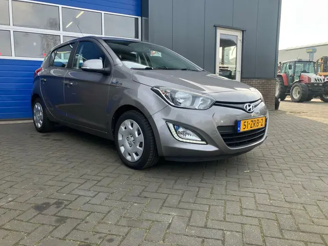 Hyundai i20 1.2i i-Motion 2013 Benzine 2
