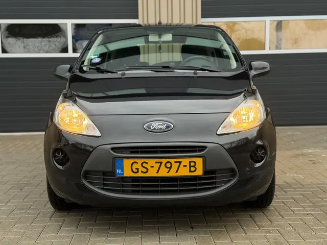 Ford Ka 1.2 Style start/stop | 44.000 km 2015 Benzine 4