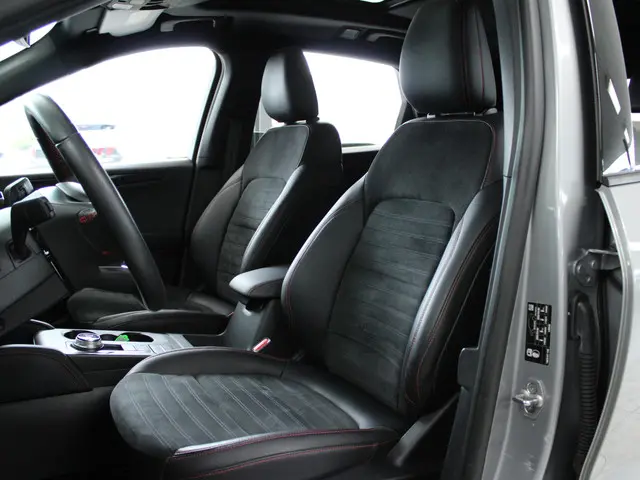 Ford Kuga 2.5 PHEV ST-Line X 2021 Hybride Benzine 5