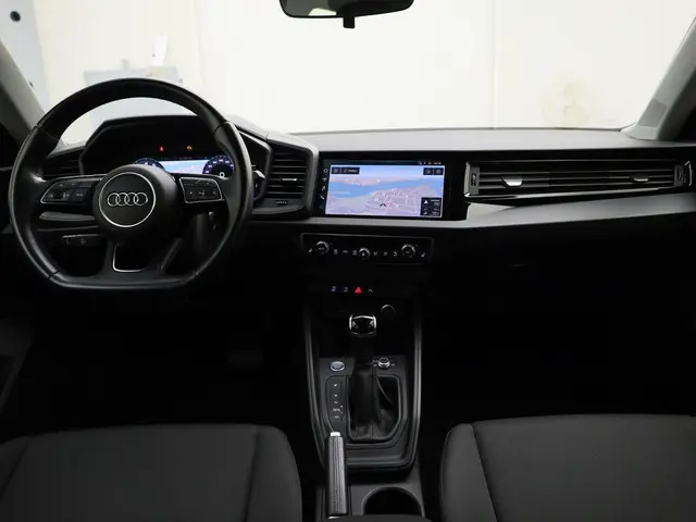Audi A1 Sportback 35 TFSI/150PK Advanced 2020 Benzine 4