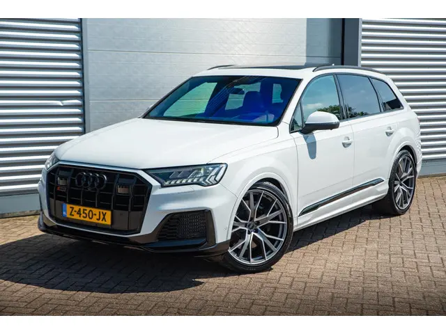 Audi Q7 4.0 TFSI SQ7 quattro 2022 Benzine 34