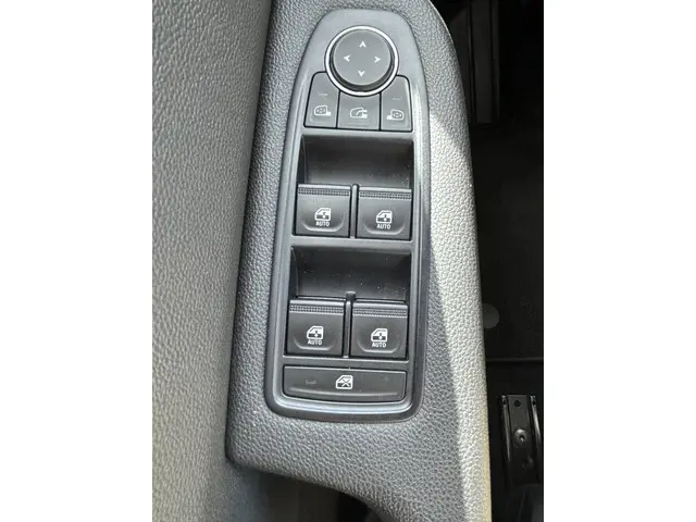 Renault Clio TCe 90 Intens 2022 Benzine 14