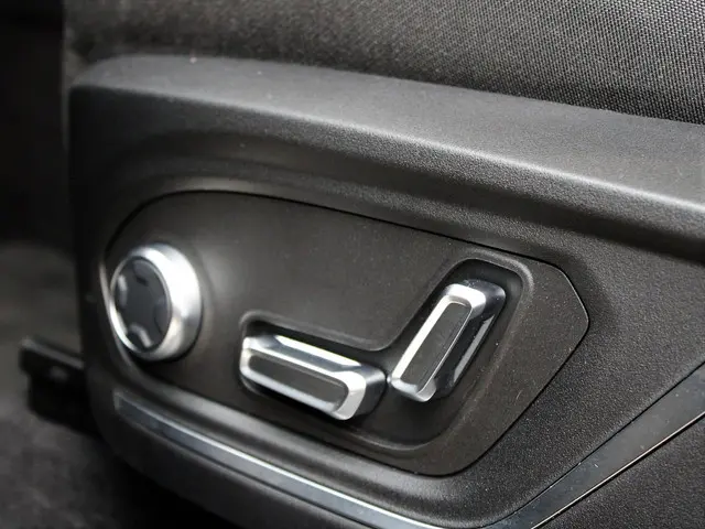 Lynk & Co 01 1.5 2023 Hybride Benzine 21