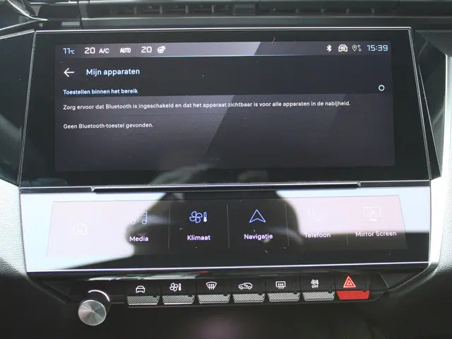 Peugeot 408 1.6 HYbrid 225 EAT8 GT 2025 Hybride Benzine 19