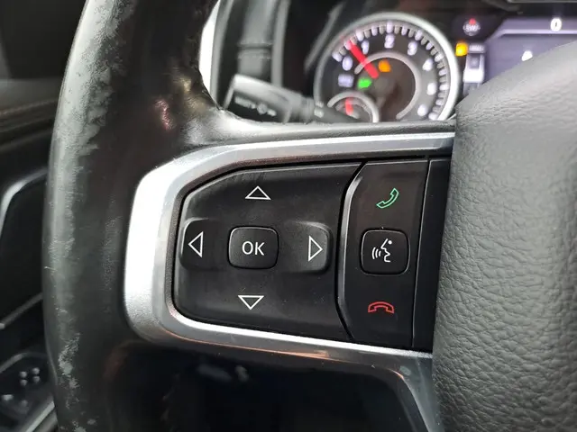 Dodge Ram 1500 5.7 V8 4x4 Crew Cab Laramie 2019 LPG/Gas 10