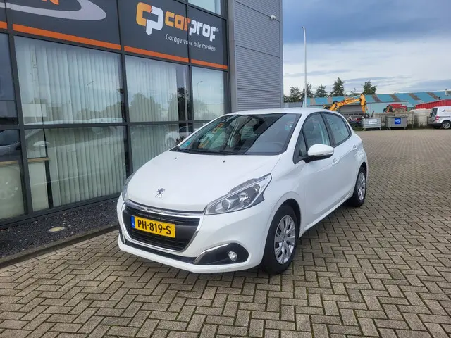 Peugeot 208 2