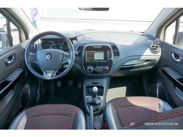 Renault Captur 0.9 TCe Helly Hansen 2015 Benzine 5