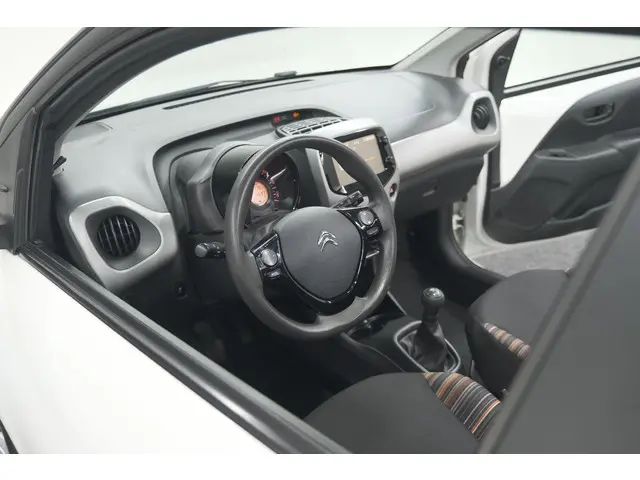 Citroën C1 1.0 e-VTi Airscape Feel 2015 Benzine 2