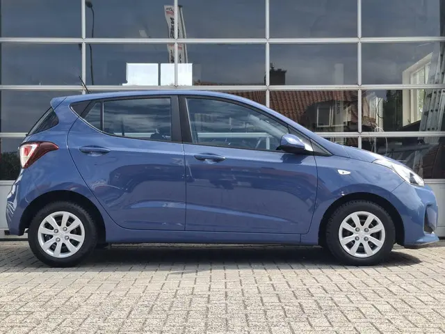 Hyundai i10 1.0i Comfort 2018 Benzine 6