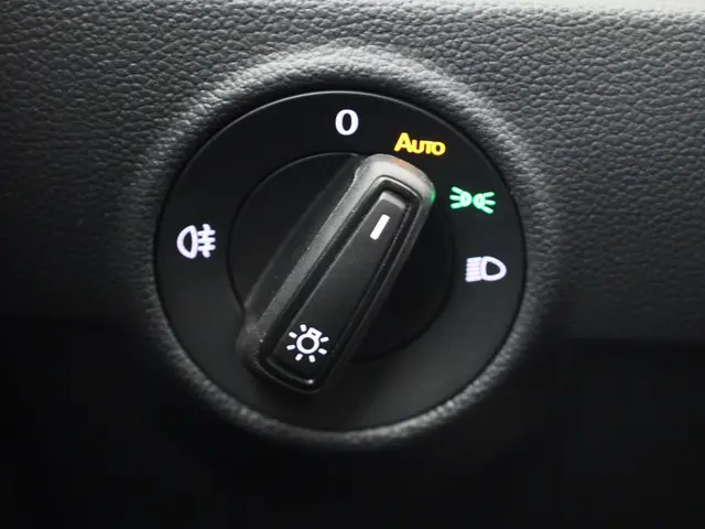 Volkswagen T-Roc 1.0TSI/116PK Life 2025 Benzine 18