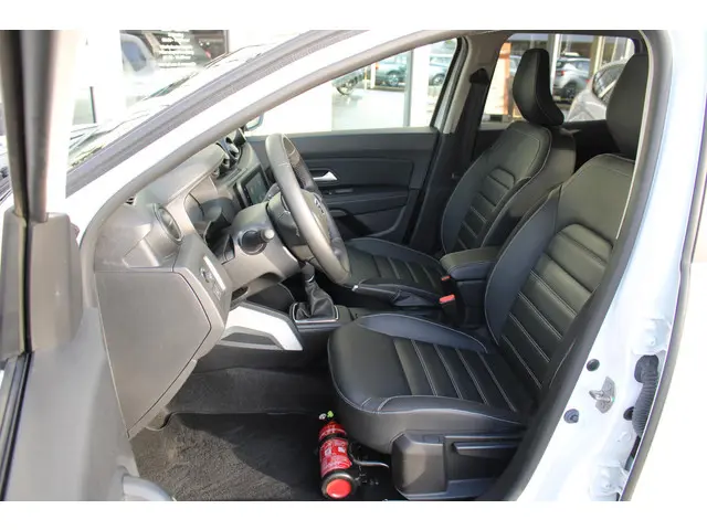 Dacia Duster 1.3 TCe Prestige 2022 Benzine 27