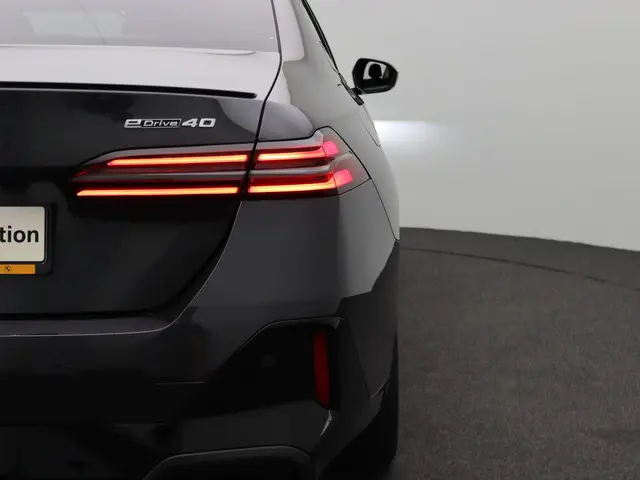 BMW i5 Sedan eDrive40 2025 Elektrisch 22