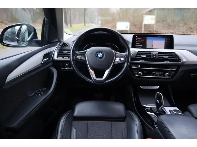 BMW X3 xDrive20i 2020 Benzine 18