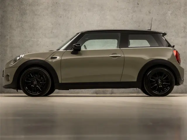 MINI Cooper Mini 1.5 Chili Sport 2020 Benzine 2