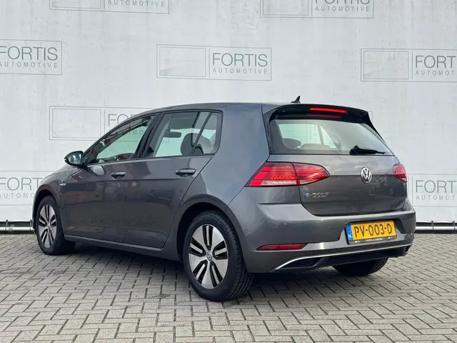 Volkswagen e-Golf e-Golf 2017 Elektrisch 8