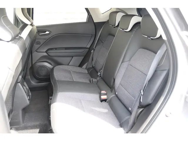 Renault Captur 1.3 mild hybrid 160 Techno 2023 Benzine 8