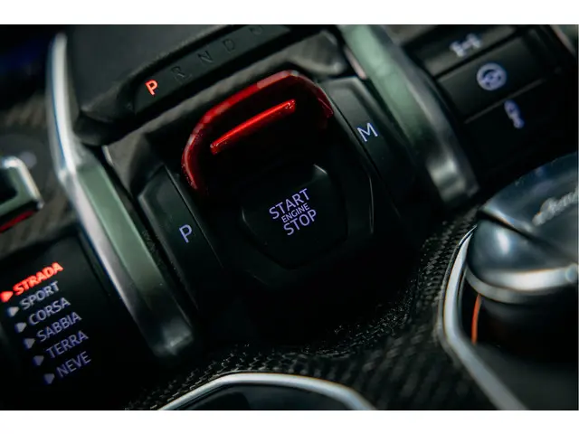 Lamborghini Urus 4.0 V8 Graphite Capsule 2021 Benzine 39