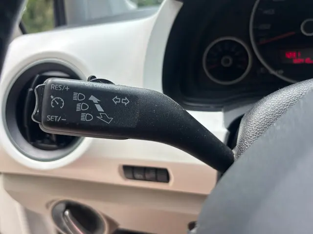 SEAT Mii 1.0 Style Chic | Cruise + Airco | 2015 Benzine 17