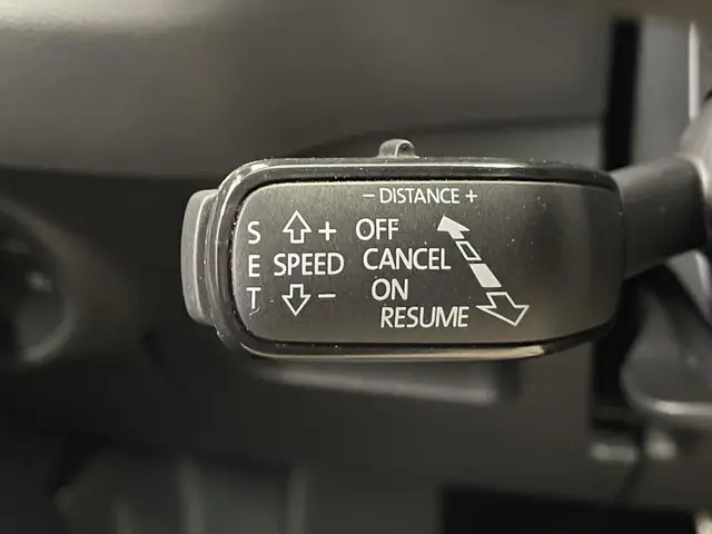 Škoda Karoq 1.5 TSI ACT Sportline Business 2020 Benzine 27