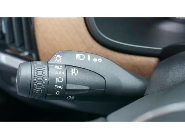 Volvo V90 2.0 T6 320PK AWD Inscription 2017 Benzine 64