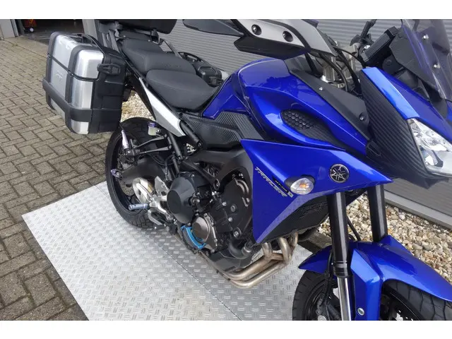 Yamaha TRACER 900 ABS 2017 Benzine 8