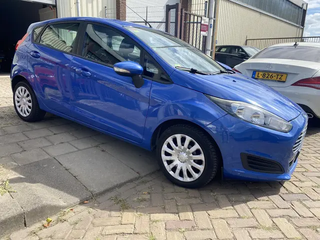 Ford Fiesta 1.25 Titanium 2013 Benzine 3