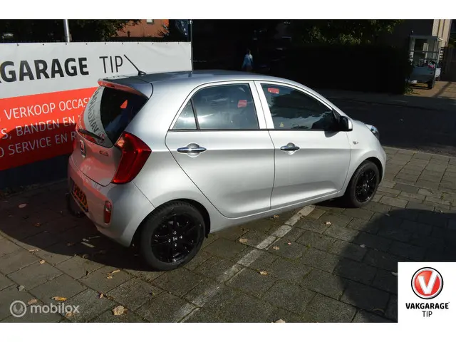 Kia Picanto 1.0 CVVT ComfortLine 2015 Benzine 8
