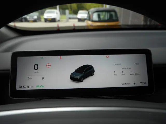 Leapmotor B10 Design ProMax 67.1 kWh 2025 Elektrisch 24