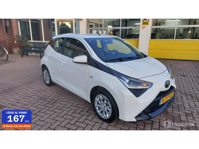 Toyota Aygo 1.0 VVT-i X Play 2022 Benzine