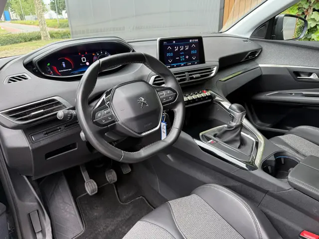 Peugeot 3008 1.2 PureTech GT-Line|CARPLAY 2017 Benzine 10