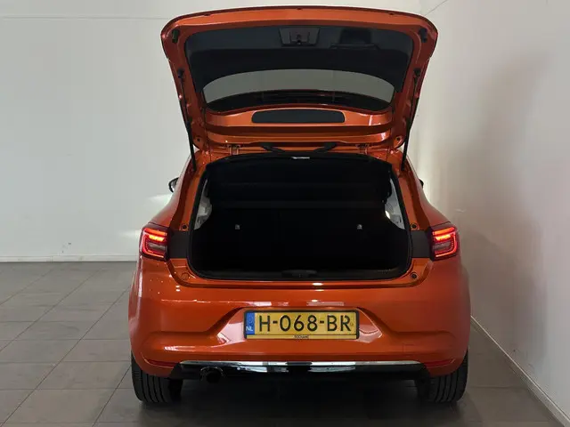 Renault Clio 1.0 TCe 100 Intens 2020 Benzine 43