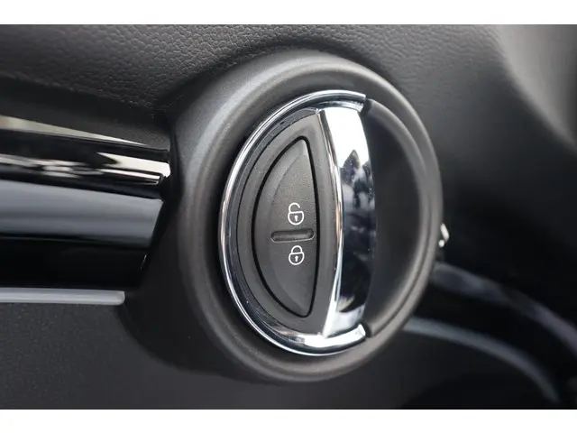 MINI Electric Mini MINI Yours 33 kWh 2021 Elektrisch 28