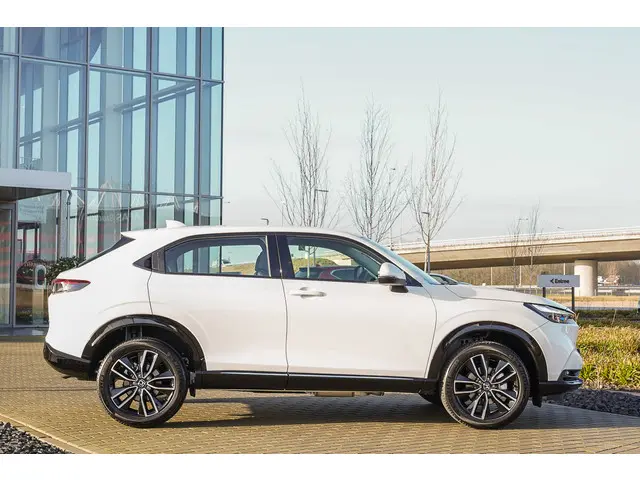 Honda HR-V 1.5i e:HEV ADVANCE 2023 Hybride Benzine 63