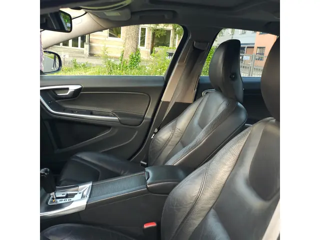 Volvo S60 3