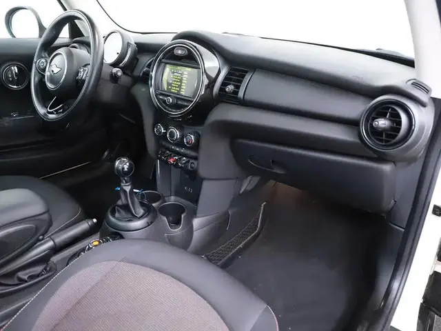 MINI One Mini 1.2 Salt Business | Pano | Navi 2017 Benzine 9