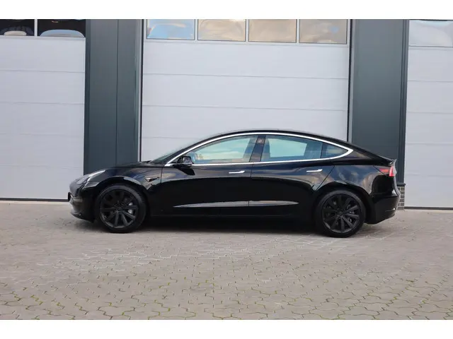 Tesla Model 3 Long Range AWD 75 kWh 2019 Elektrisch 5
