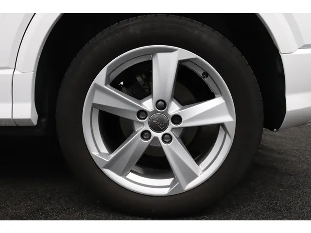 Audi Q2 30 TFSI epic 2020 Benzine 41