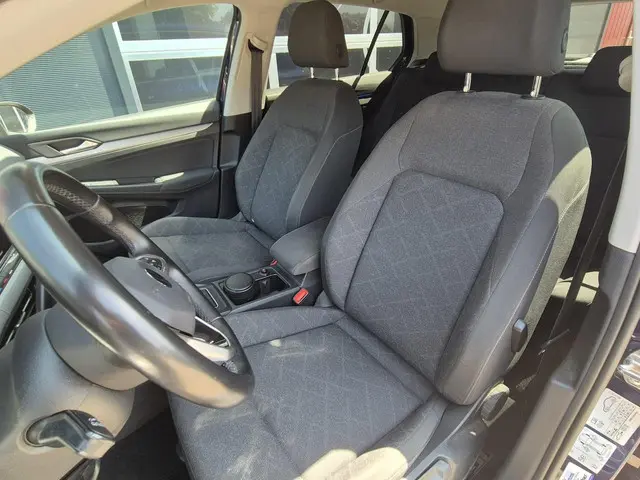 Volkswagen Golf 1.5 TSI Life Navi Pro LED 2020 Benzine