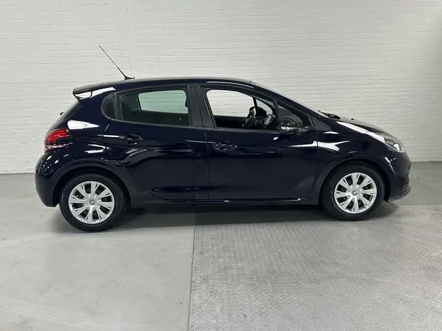 Peugeot 208 1.2 PureTech Active 2017 Benzine 3
