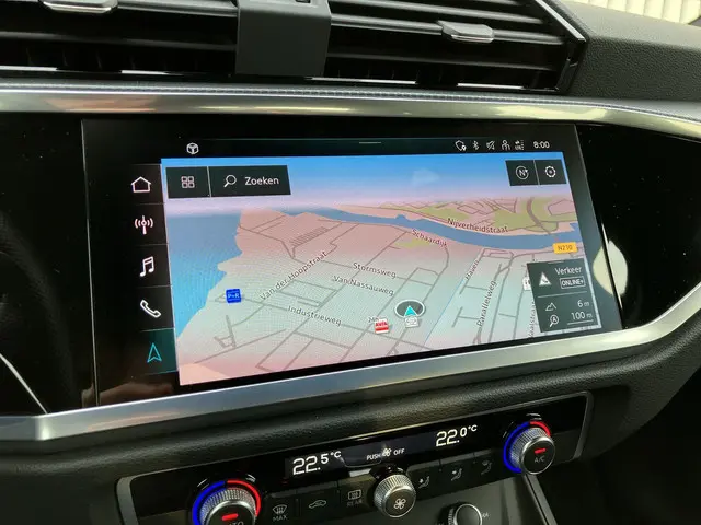 Audi Q3 Sportback 35 TFSI/150PK S Edition 2021 Benzine 18