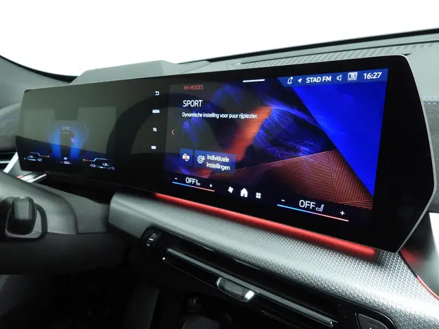 BMW X1 xDrive25e 2026 Hybride Benzine 42