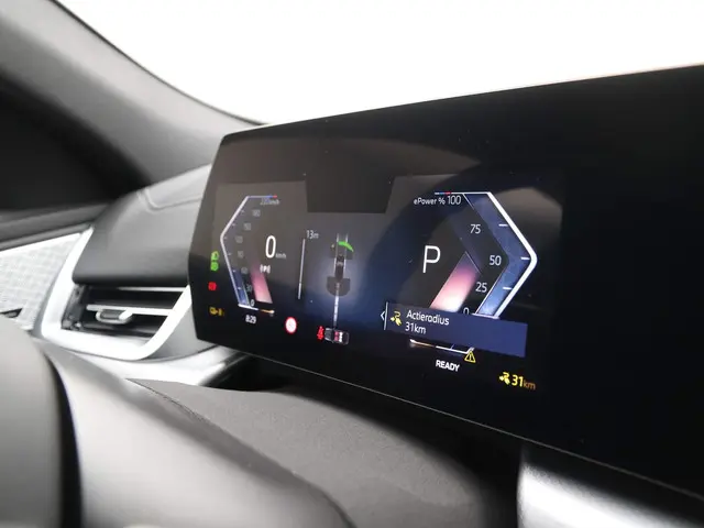 BMW iX2 eDrive20 65kWh 2024 Elektrisch 3