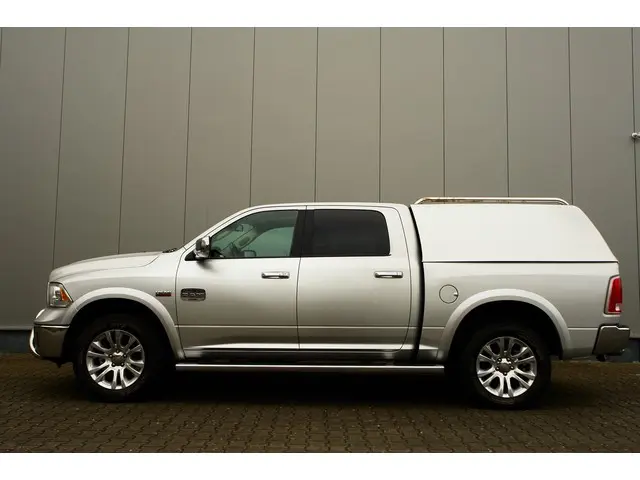 Dodge Ram 1500 2
