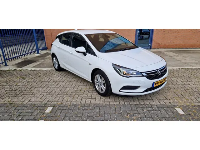 Opel Astra 3