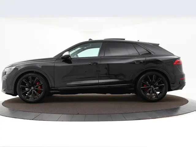 Audi SQ8 4.0 TFSI 507 PK 2025 Benzine 33