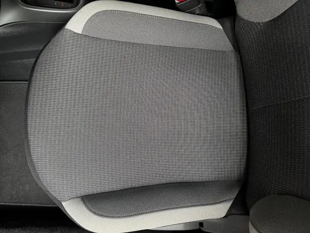 Toyota Aygo 1.0 VVT-i x-play automaat 2021 Benzine 15